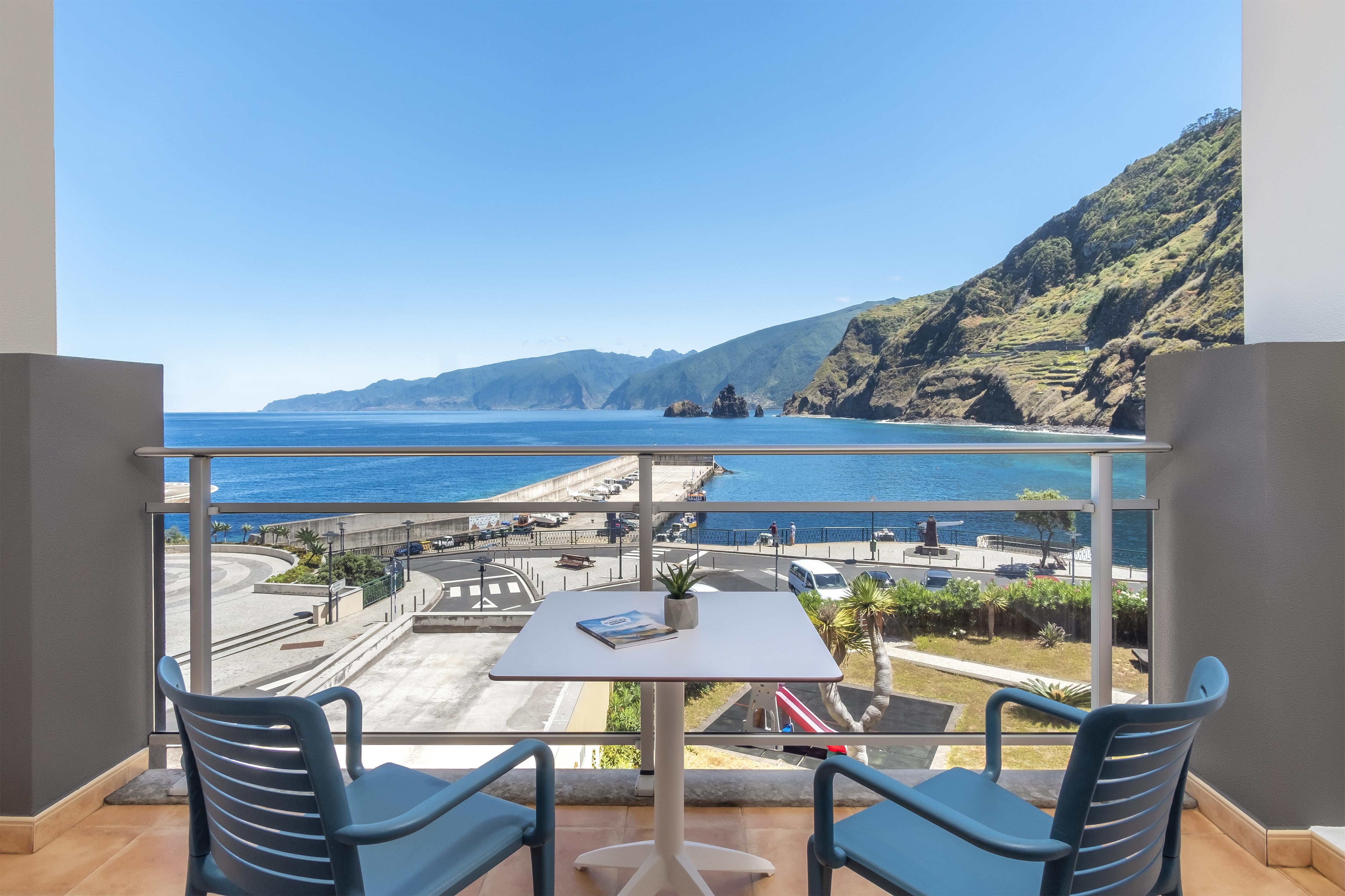 Aqua Natura Bay Porto Moniz Exterior photo